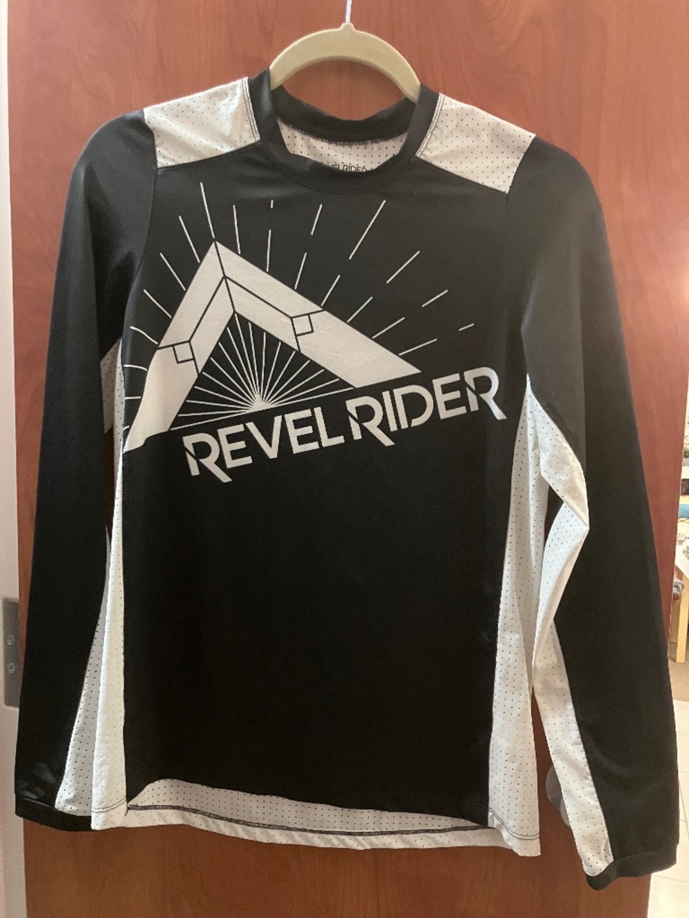 Revel Rider Women’s Flow Long Sleeve Mountain Bike Jersey